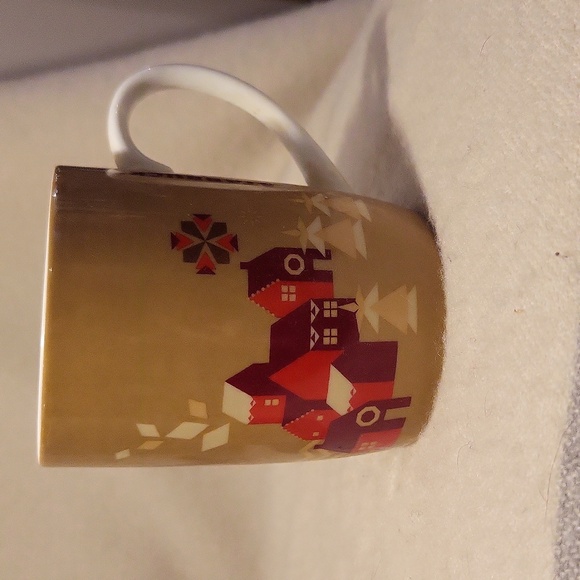 Starbucks 2015 Christmas village set - Picture 4 of 6